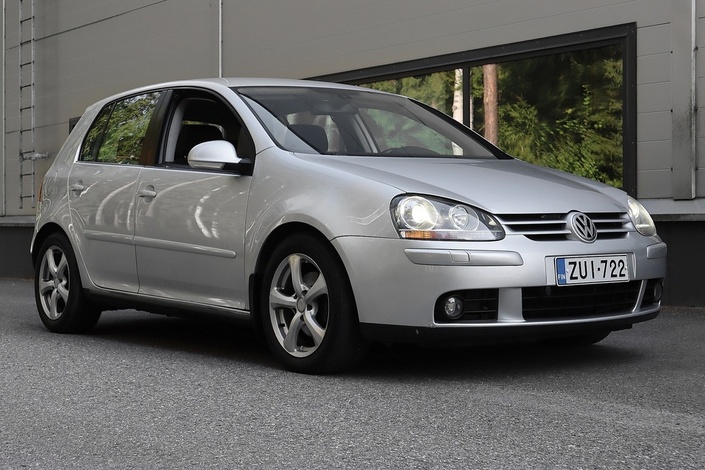 Volkswagen Golf 2,0 TDI 103 kW PowerDiesel 4MOTION Sportline 4d, vm. 2006, 278 tkm (2 / 19)