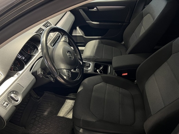 Volkswagen Passat 1.4 TSI EcoFuel CNG Variant DSG-aut. Bensa/kaasu, vm. 2012, 201 tkm (6 / 8)