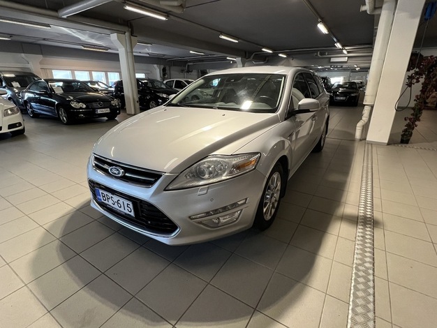Ford Mondeo 2,0 TDCi 140hv PowerShift Titanium Business A6 Wagon, vm. 2012, 370 tkm (1 / 14)