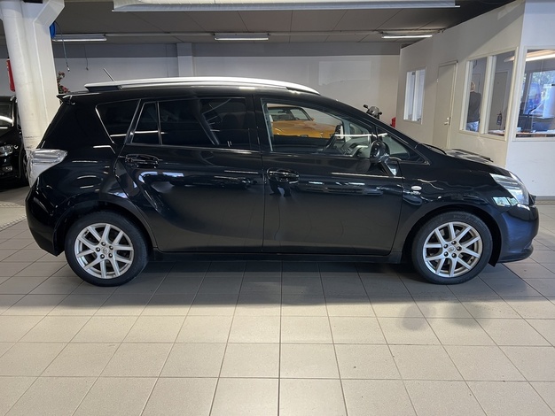 Toyota Verso 2,2 D-CAT 150 Linea Sol aut. 7p, vm. 2010, 339 tkm (3 / 11)