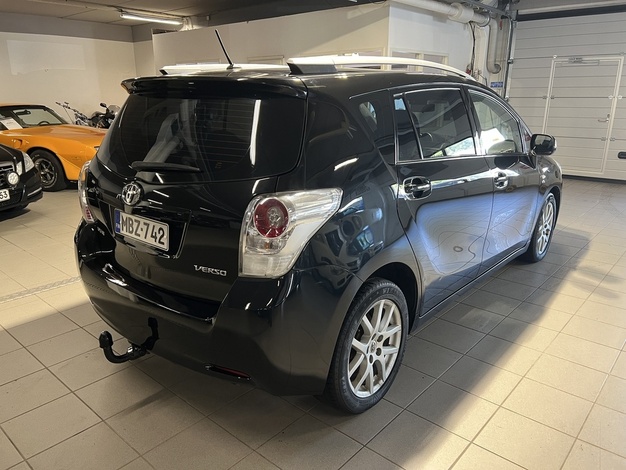 Toyota Verso 2,2 D-CAT 150 Linea Sol aut. 7p, vm. 2010, 339 tkm (4 / 11)