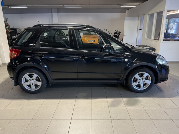 Suzuki SX4 1,6 VVT CITY 5D 4AT, vm. 2010, 271 tkm (3 / 9)