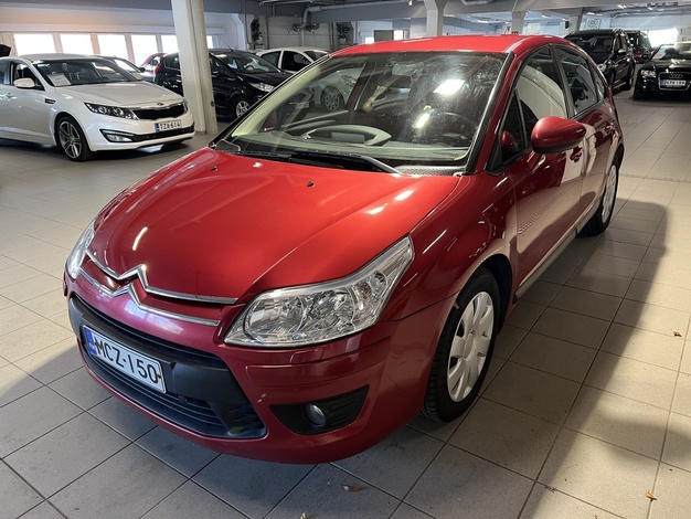 Citroen C4 VTi 120 Edition, vm. 2010, 136 tkm (1 / 13)