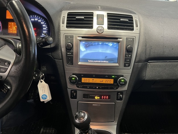 Toyota Avensis 2,0 D-4D DPF Active Wagon, vm. 2014, 262 tkm (9 / 10)