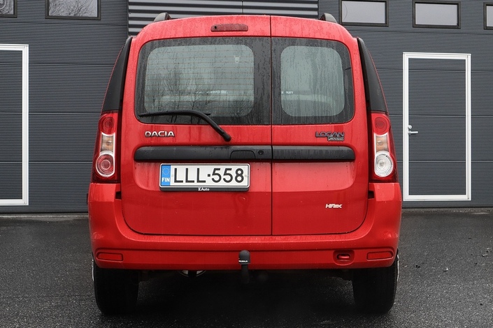 Dacia Logan MCV e4 1,6 16V Hi-Flex 105hv 5MT 7p Ambiance, vm. 2010, 230 tkm (5 / 27)