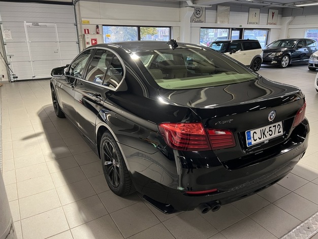 BMW 518 F10 Sedan 518d TwinPower Turbo A Business Automatic, vm. 2014, 240 tkm (5 / 11)