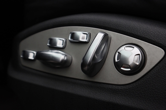 Porsche Cayenne Diesel Tiptronic 3.0, vm. 2012, 388 tkm (21 / 36)