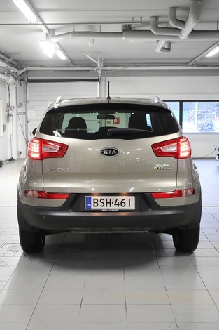 Kia Sportage 1,6 ISG Urban LX EcoDynamics, vm. 2012, 123 tkm (5 / 24)