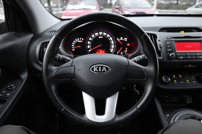 Kia Sportage 1,6 ISG Urban LX EcoDynamics, vm. 2012, 123 tkm (9 / 24)
