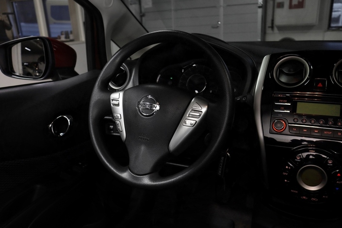 Nissan Note 1,2 Acenta 5MT, vm. 2014, 184 tkm (12 / 22)