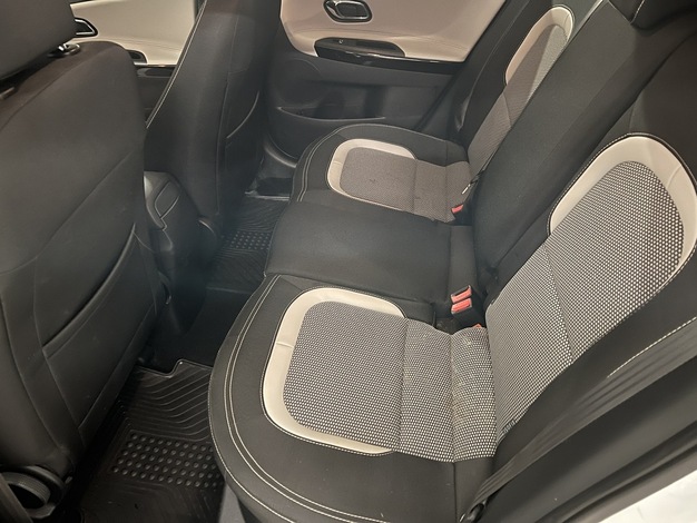 Kia cee'd 1,0 ISG 100hv Edition 7 SW EcoDynamics, vm. 2017, 84 tkm (8 / 11)