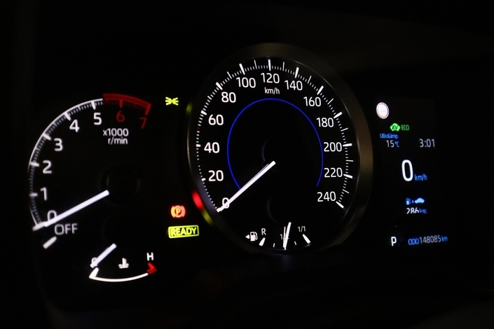 Toyota Corolla Touring Sports 1,8 Hybrid Life Business, vm. 2022, 147 tkm (9 / 17)