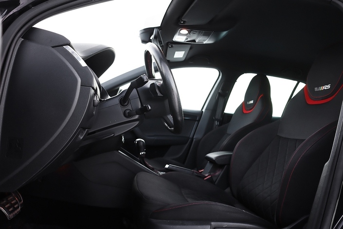 Skoda Octavia Combi 2,0 TDI 184 4x4 RS DSG Autom., vm. 2018, 385 tkm (23 / 26)