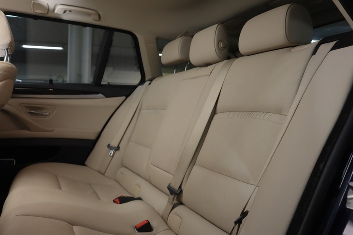 BMW 525 F11 Touring 525d TwinPower Turbo A Business Automatic Luxury, vm. 2014, 222 tkm (19 / 21)