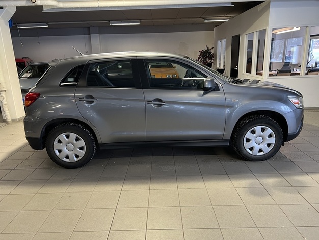 Mitsubishi ASX 1,6 Inform, vm. 2011, 75 tkm (3 / 12)