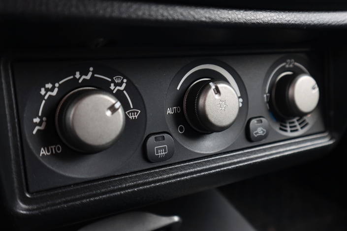 Mitsubishi Lancer STW 1,6 Invite, vm. 2008, 117 tkm (16 / 25)