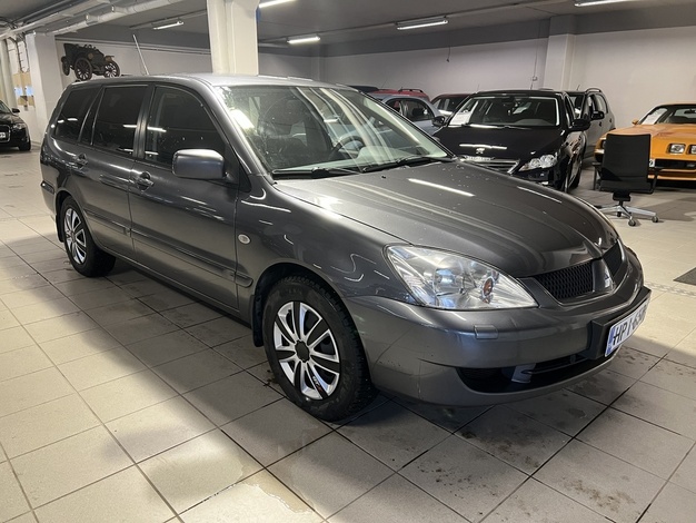 Mitsubishi Lancer STW 1,6 Invite, vm. 2008, 117 tkm (2 / 11)