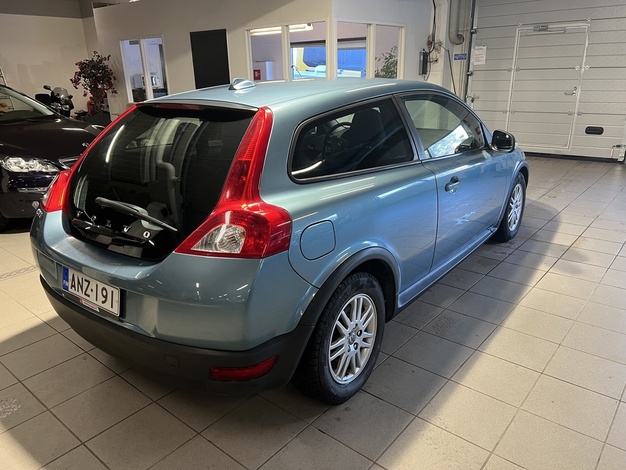 Volvo C30 1,6 Kinetic man, vm. 2010, 186 tkm (4 / 13)