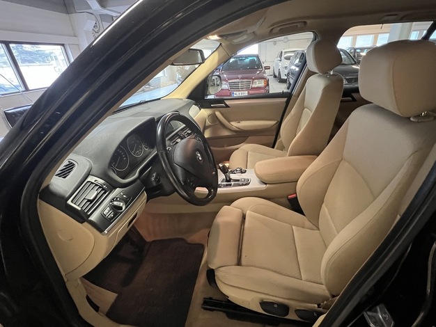 BMW X3 xDrive20d TwinPower Turbo A F25 Limited Navi Edition, vm. 2013, 373 tkm (7 / 15)