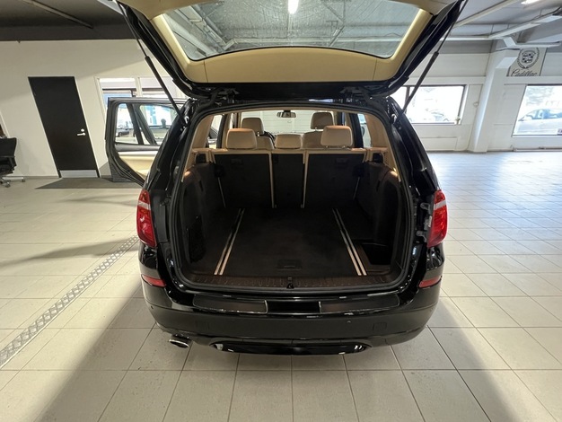 BMW X3 xDrive20d TwinPower Turbo A F25 Limited Navi Edition, vm. 2013, 373 tkm (9 / 15)