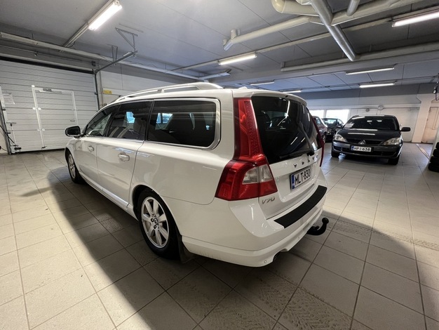 Volvo V70 D5 AWD Summum aut, vm. 2011, 432 tkm (5 / 23)