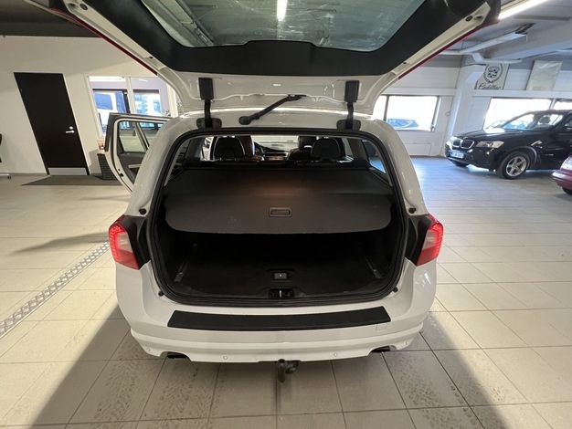 Volvo V70 D5 AWD Summum aut, vm. 2011, 432 tkm (9 / 23)