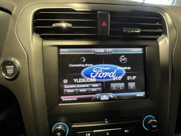 Ford Mondeo 2,0 TDCi 150hv PowerShift Titanium Wagon, vm. 2016, 238 tkm (10 / 14)