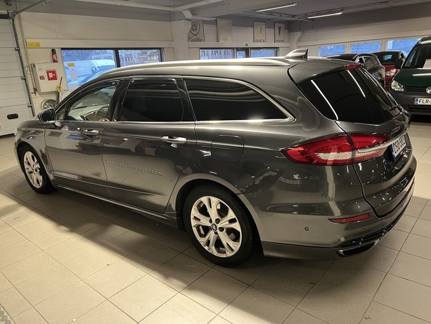 Ford Mondeo 2,0 TDCi EcoBlue 190hv A8 AWD EDITION Wagon, vm. 2020, 296 tkm (4 / 14)