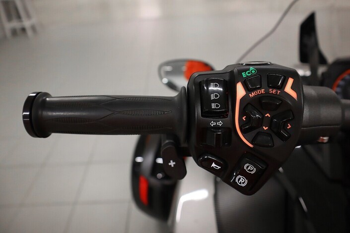 Can-am Can-am Spyder 1330 F3 S, vm. 2015, 5 tkm (12 / 17)