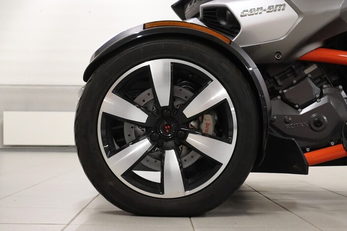 Can-am Can-am Spyder 1330 F3 S, vm. 2015, 5 tkm (15 / 17)