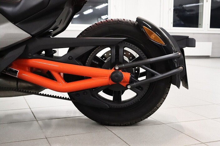 Can-am Can-am Spyder 1330 F3 S, vm. 2015, 5 tkm (7 / 17)