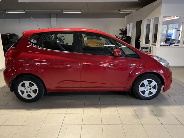 Kia Venga 1,4 ISG EX 5D EcoDynamics, vm. 2017, 48 tkm (3 / 9)