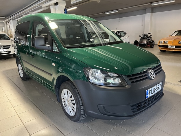 Volkswagen Caddy CADDY Farmari (AC) 6ov 1598cm3 A, vm. 2015, 239 tkm (2 / 24)