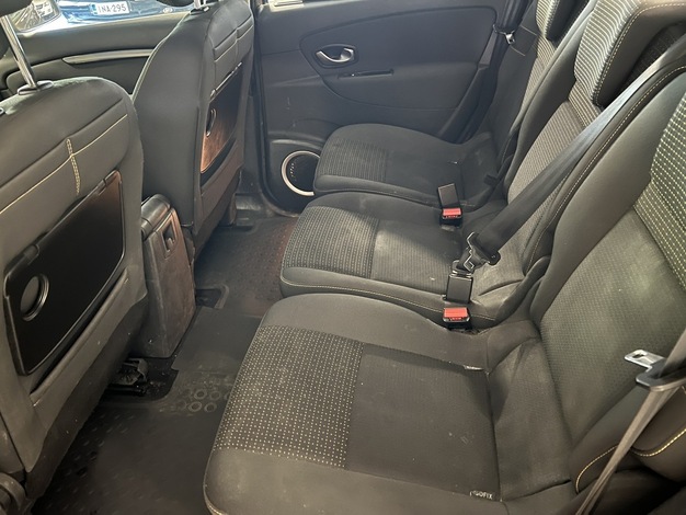Renault Grand Scenic Dynamique 2,0 16V CVT, vm. 2010, 209 tkm (8 / 13)