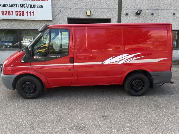 Ford Transit 300S 2,2TDCi 115 N1 Van FWD 4,36 Matala, vm. 2009, 420 tkm (3 / 11)