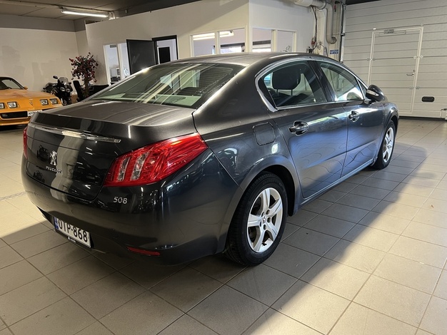 Peugeot 508 Active e-HDi 115 FAP 2Tronic, vm. 2012, 325 tkm (4 / 15)